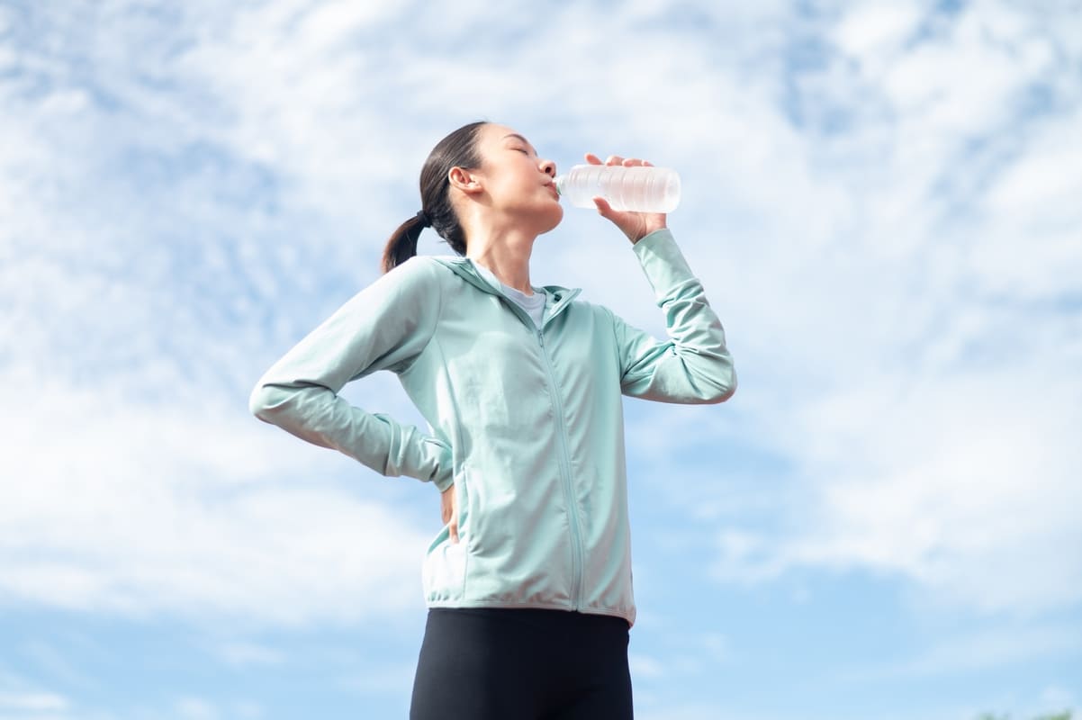 Why Is My Bladder So Weak All of a Sudden? Understanding Causes, Symptoms, and Solutions